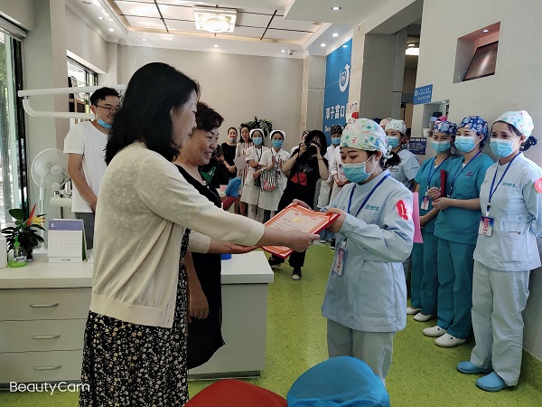 喜訊!昆明德韓口腔榮獲口腔技能護(hù)理競(jìng)賽佳績(jī)